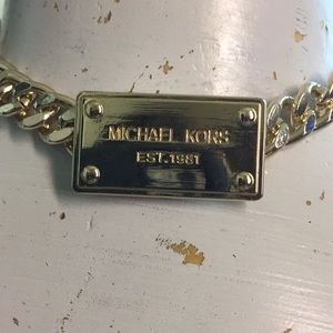 Michael Kors choker